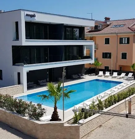 Luxury Apartments Magali 3 Rovinj Exterior photo