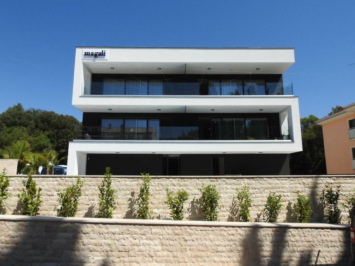 Luxury Magali 3