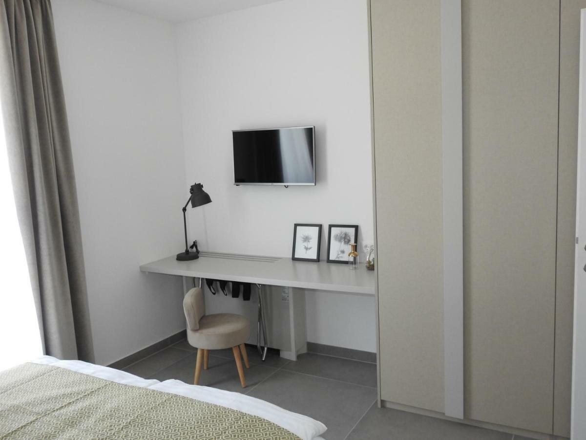 Luxury Magali 3