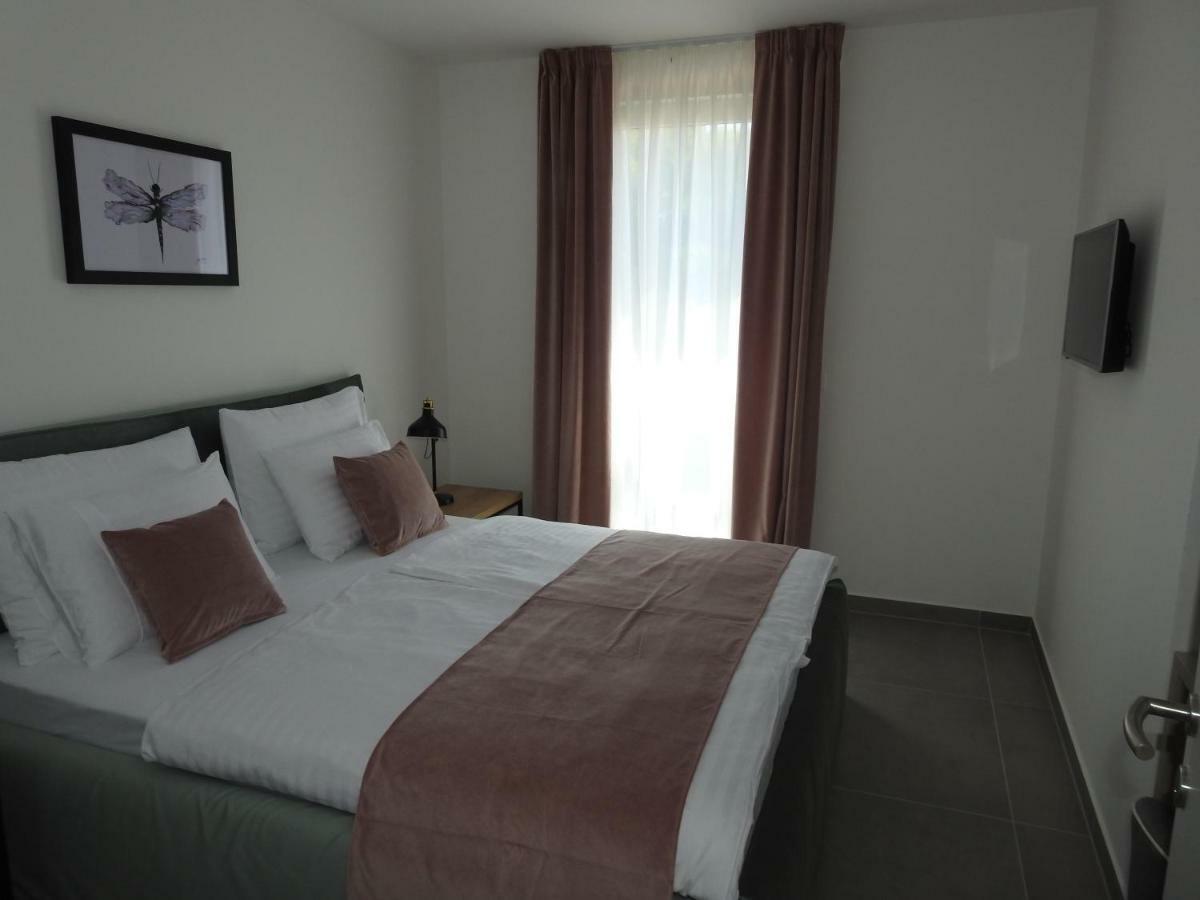 Luxury Magali 3 *